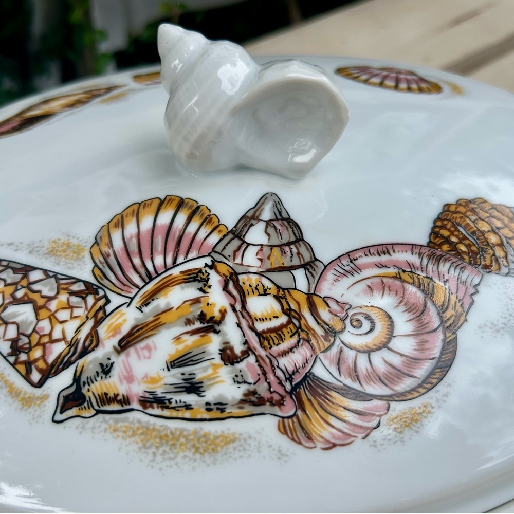 Georges Briard Seascape Covered Dish: Vintage Mid-Century Modern Ovenware - Picture 10 of 12